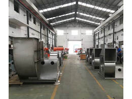 自動化機(jī)器人焊接車間